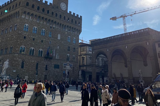 Renaissance Secrets with Elvis - Walking experience - Palazzo Pitti: When Florence Feels Like a Seat of Power