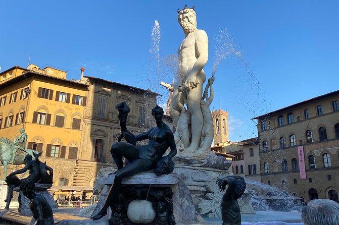 Renaissance Secrets with Elvis - Walking experience - What the Small Group of 15 People Changes