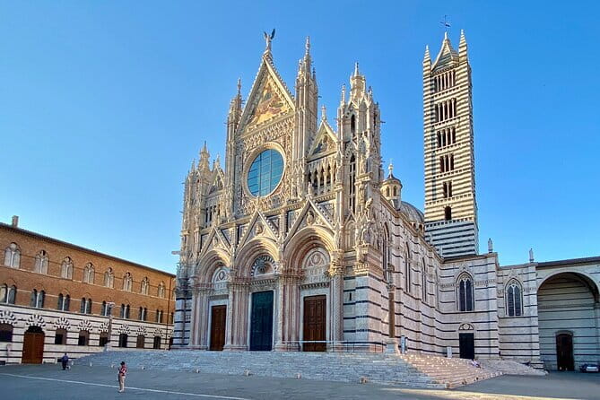San Gimignano, Siena, Monteriggioni, Chianti Day Trip with Lunch & Wine Tasting - Key things I’d circle before you book