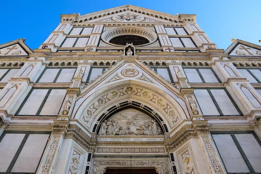 Santa Croce Basilica Guided Tour - The Pre-Church Walking Part: A Short Setup That Helps You See More