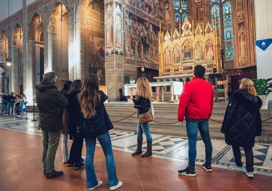 Santa Croce Church Guided Tour in Florence - Ending with the Bell Tower, Crypt, and 16 chapels