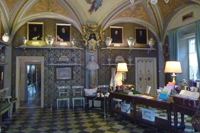 Santa Maria Novella: the Church, the Pharmacy, the Museum - Guide experience: why the names matter