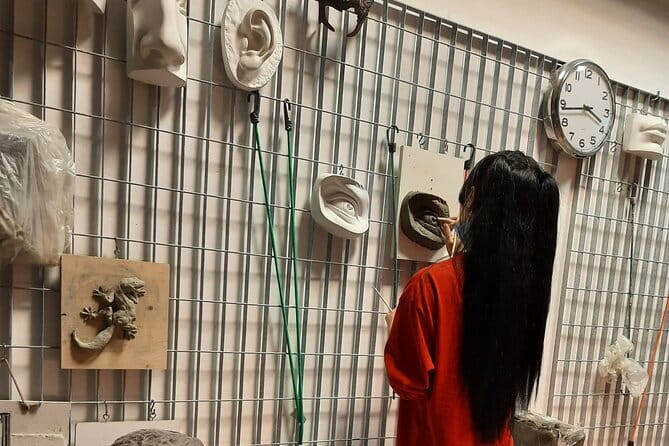 Sculpture in Florence : Traditional Clay modelling class - What You’ll Sculpt, and Why David’s Anatomy Is a Smart Choice