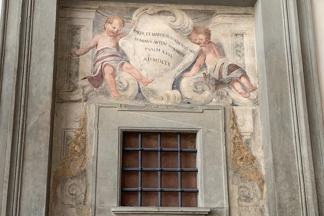 Secrets, Mysteries And Legends Of Florence-Small group tour - Price and timing: what $34.28 covers