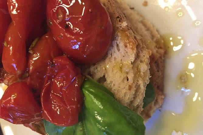 Semi-Private Gluten-Free Cooking Class in Florence - Meeting Chef Vary and getting organized fast