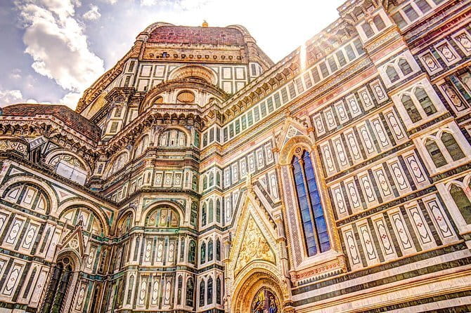 Sex, Drugs & the Renaissance in Florence - Start at Via Roma, then work into the old-city maze