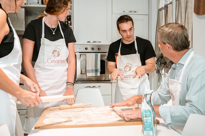 Share Your Pasta Love in a Local’s Home in Florence - Meeting at Via Quintino Sella, then stepping into a real kitchen