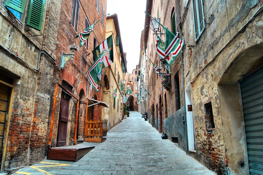Siena Half-Day Tour from Florence - Wandering Siena’s medieval streets: how to not get lost