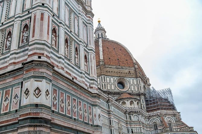 Sightseeing Guided Tour of Florence by Night including Duomo & Palazzo Vecchio - A 7:00 pm Florence walk built for real conversation
