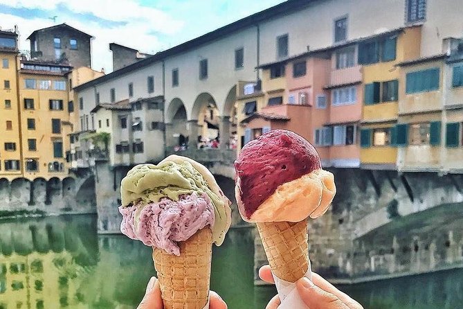 Sit and walk Florence tour with Gelato - Piazza della Signoria and Palazzo Vecchio: power, art, and public space