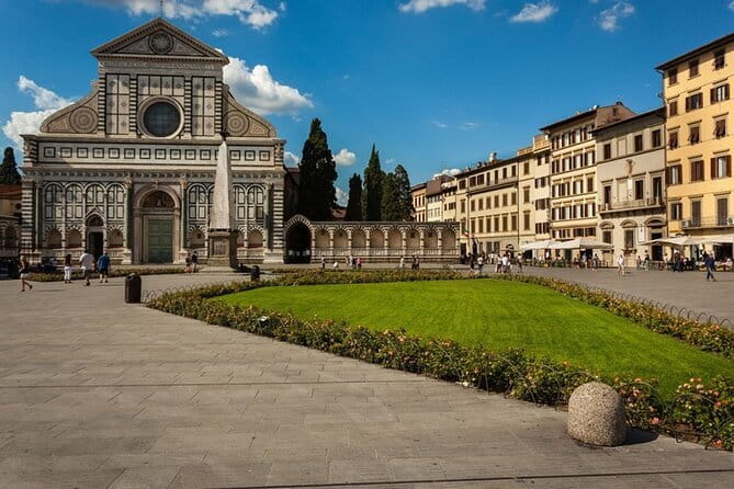 Skip-the-Line Accademia Guided Visit: David Secrets and Beyond - After David: Palestrina Pietà and other Renaissance masters