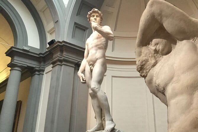 Skip the line : David Guided Experience - Inside the museum, how the hour is paced