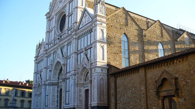 Skip the Line: Santa Croce Basilica Entrance Ticket in Florence - Inside the Basilica, Tombs, Chapels, Altars, and the Stuff You Actually Want to See