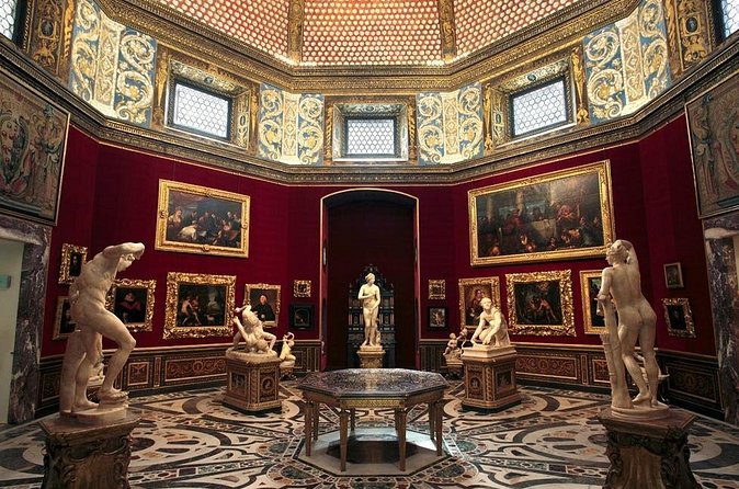 Skip the line Uffizi and Accademia private guided tour - Timing and logistics for a true half-day plan
