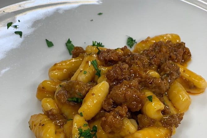 Small Group Gourmet Cooking Lesson With Lunch In Florence - How the Chef Teaches, and Why You’ll Learn More Than Recipes