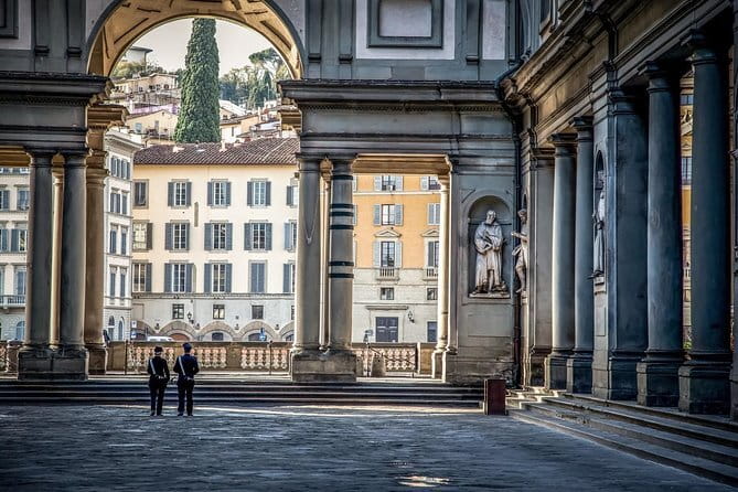 Small Group Guided Uffizi Gallery Tour with Timed Entry - The Uffizi in 1 hour 45 minutes: what you are likely to see