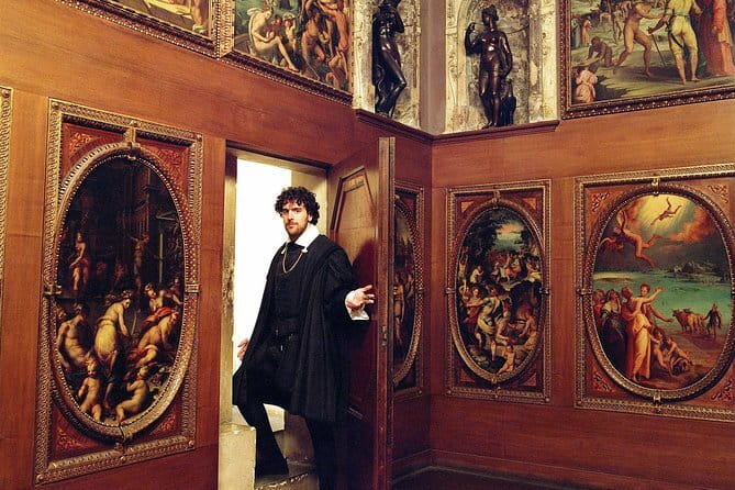 Small-Group Palazzo Vecchio Secret Passages Tour with Lunch Or "Gelato" - Timing and why the tour can feel short