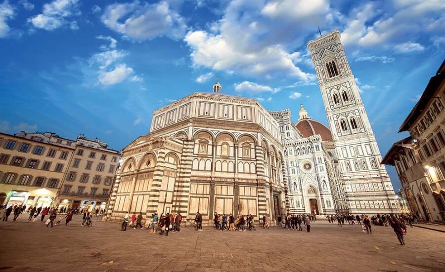 Small-Group: Uffizi & walking tour of Florence skip the line - Uffizi at 3:15 pm: Where the Guided Visit Turns Art Into Stories