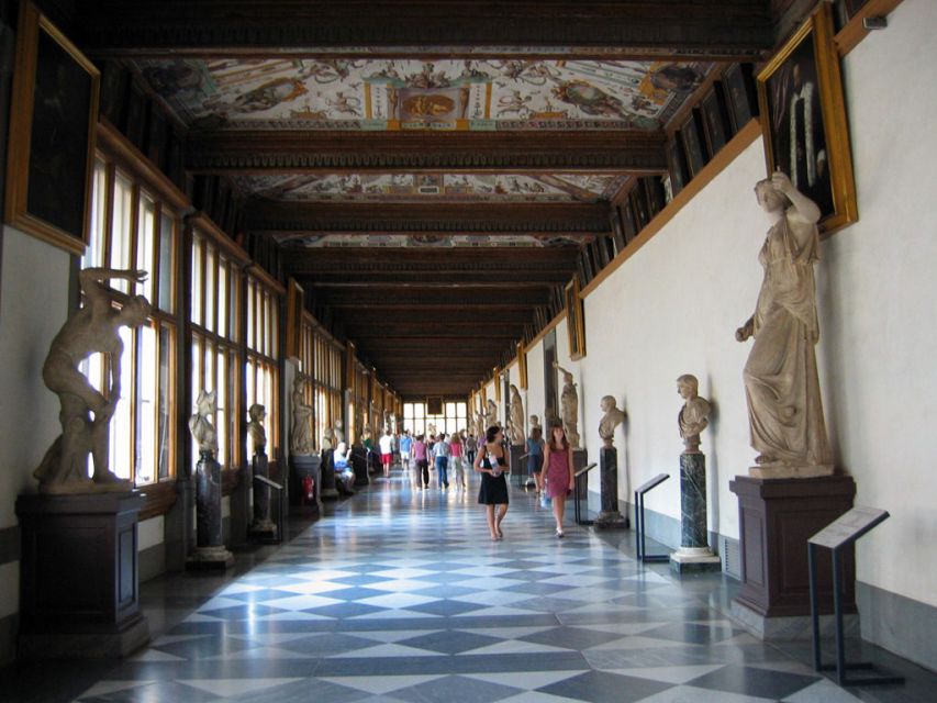 Small-Group: Uffizi & walking tour of Florence skip the line - What You’ll See: Florence’s Landmarks Plus Uffizi Masterpieces