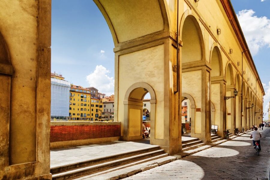 Small-Group: Uffizi & walking tour of Florence skip the line - Price and Logistics: Is $175.59 Per Person Worth It?