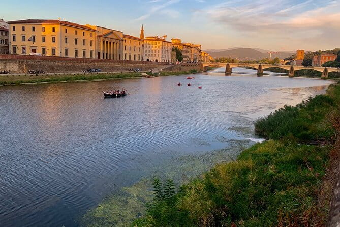 Sunset Bike tour of Florence &Rose Garden & Piazzale Michelangelo - Palazzo Pitti and the Medici power story, from the outside