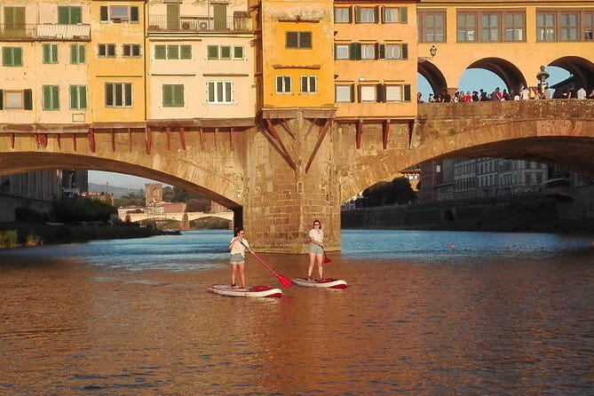 SUP at Ponte Vecchio with a Floating Drink - Florence Paddleboarding - Floating past Ponte Vecchio: why this view hits