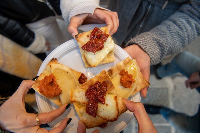 Taste the Flavours of Florence: Private Tuscan Food Tour - Private group pacing: good for families, couples, and first-timers