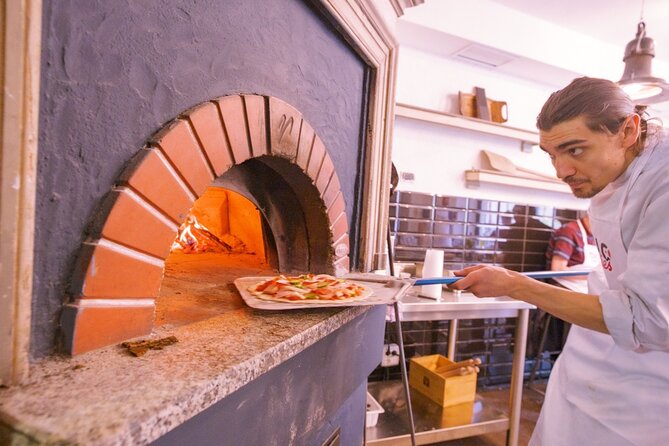 The Italian Way: Pizza and Gelato Class with Unlimited Wine - Getting Oriented at Cucineria La Mattonaia