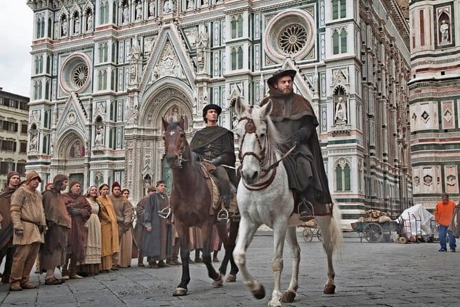 The Medici Family: Lorenzo The Magnificient and the TV movie - Lorenzo the Magnificent and the Medici power story in Florence