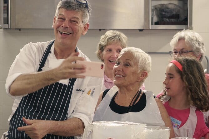 The Real Italian Artisan Gelato - Entering InTavola: Your Gelato Workshop in Florence