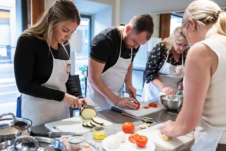 Tuscan Cooking Course with Florence Central Market Visit - Who should book this Tuscan cooking course, and who should skip it