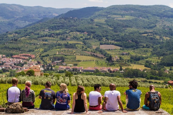 Tuscan countryside bike tour and food tasting - Villa Poggio Bartoli: Medici-era country living in a setting you can actually see
