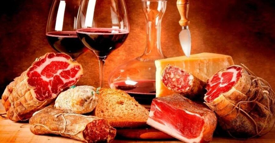 Tuscan Delicious Food Degustation Private Tour - Guided Florence Stops: From Piazza della Signoria to Ponte Vecchio