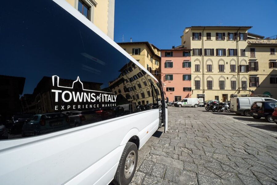 Tuscany by Vespa Full-Day Tour to Chianti Wine Region - Chianti town stops: photo moments plus small breaks from riding