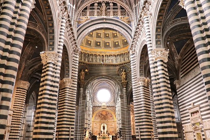 Tuscany: Day Trip to Pisa, Siena, San Gimignano, and Chianti - Group size, walking, and bus comfort (including language)