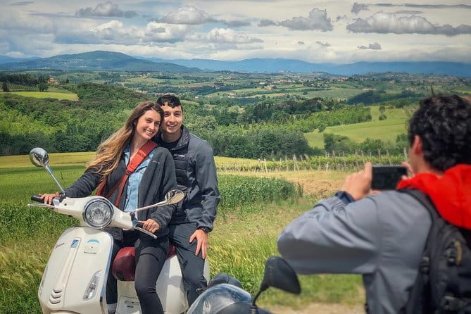 Tuscany Sunset Vespa Tour - Before the countryside: scooter training and safety you’ll actually appreciate