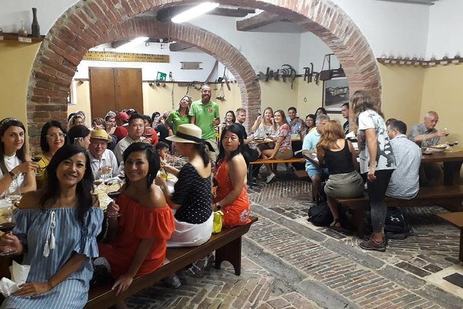 Tuscany Wine & Hills from Florence - Small Group - Val d’Orcia: UNESCO Scenery, Delivered from the Bus