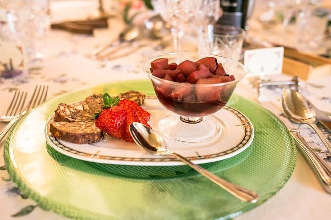 Typical Dining & Cooking Demo at Local's Home in Florence - Where you meet and what to bring (simple and practical)