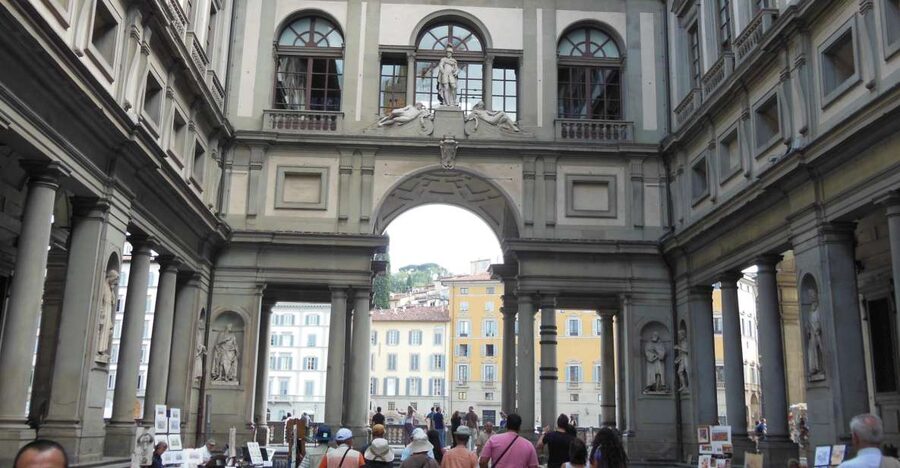 Uffizi and Accademia: Independent Visit with Audio Guide - Uffizi Gallery: a top-floor walk through famous names