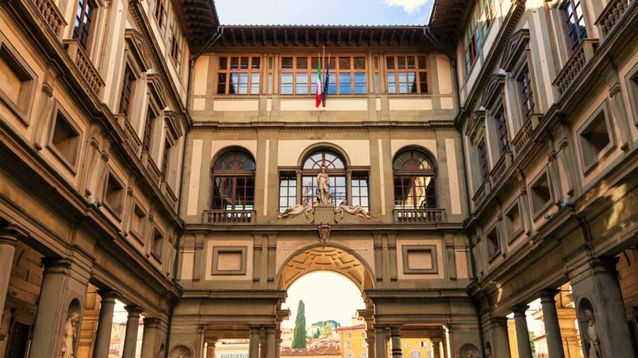 Uffizi Gallery: Small Group Guided Tour with Skip-the-Line - Price and value at $72.88 per person: what you are really paying for