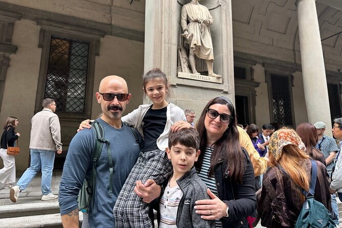 Uffizi Gallery Small group semi private tour max 15 people - Pacing, walking, and heat reality in the Uffizi
