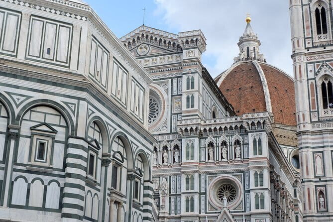 Walking tour of Florence with a private Florentine Tourist Guide - Why this 3-hour Florence walk feels more personal than a checklist