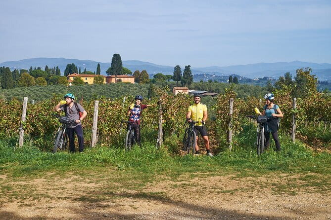 Wine Experience In Chianti Hills from Florence - Wine, Olive Oil, and the Food Pairing You Actually Get