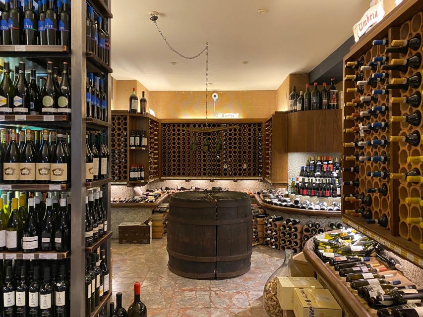 Wine Tasting Experience in Florence city centre - The Wines You’ll Try: Vernaccia di San Gimignano, Chianti Classico, Carmignano