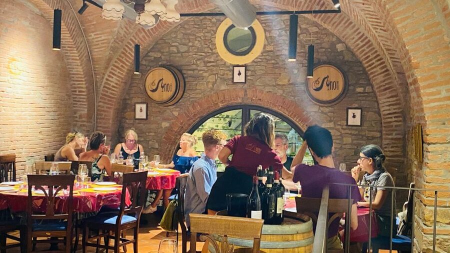 Wine Tasting Experience with Three Types of Tuscan Wine - The antipasto platter: why the bites matter as much as the wines